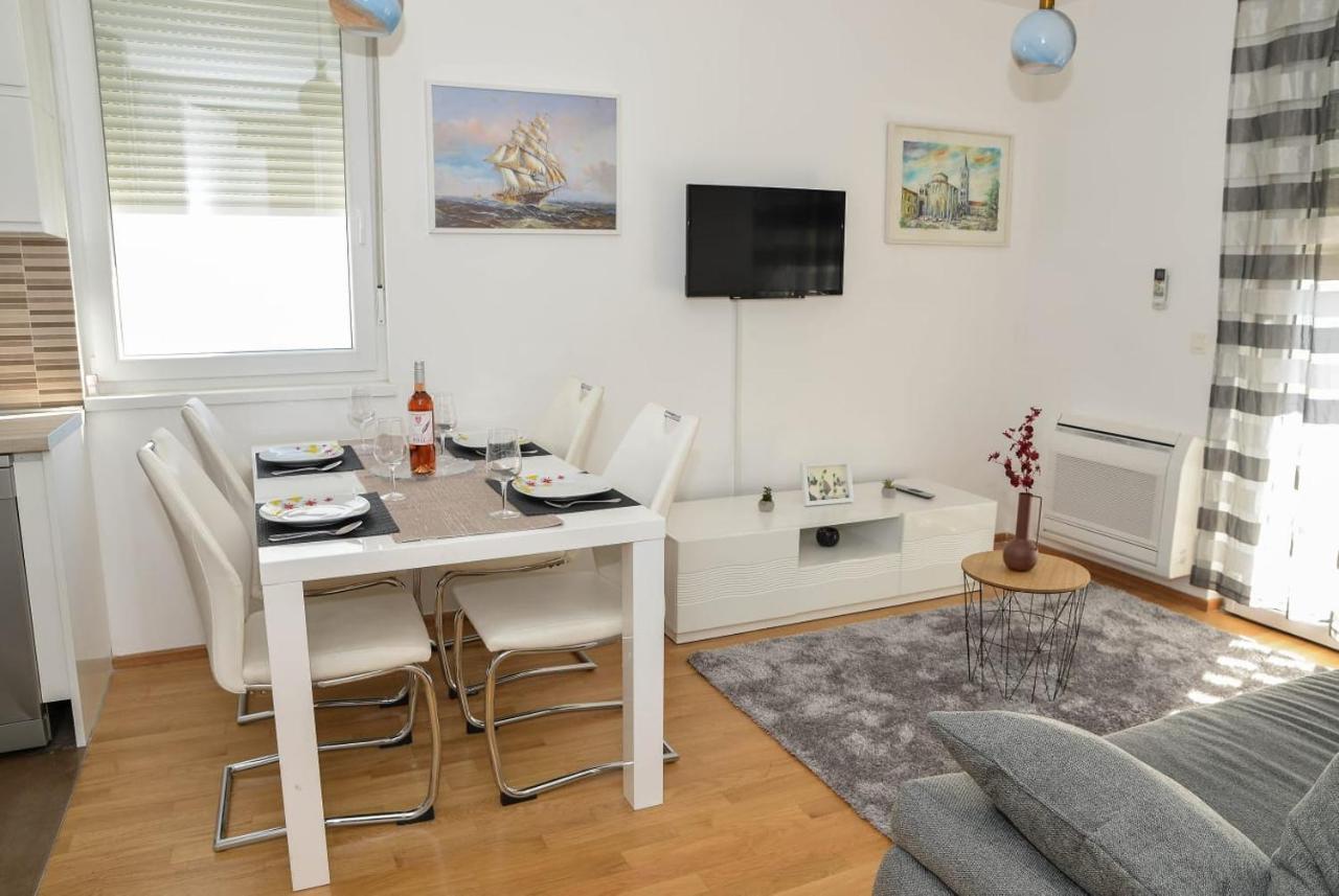 Apartment Leon Sa Privatnim Parkingom Задар Екстериор снимка